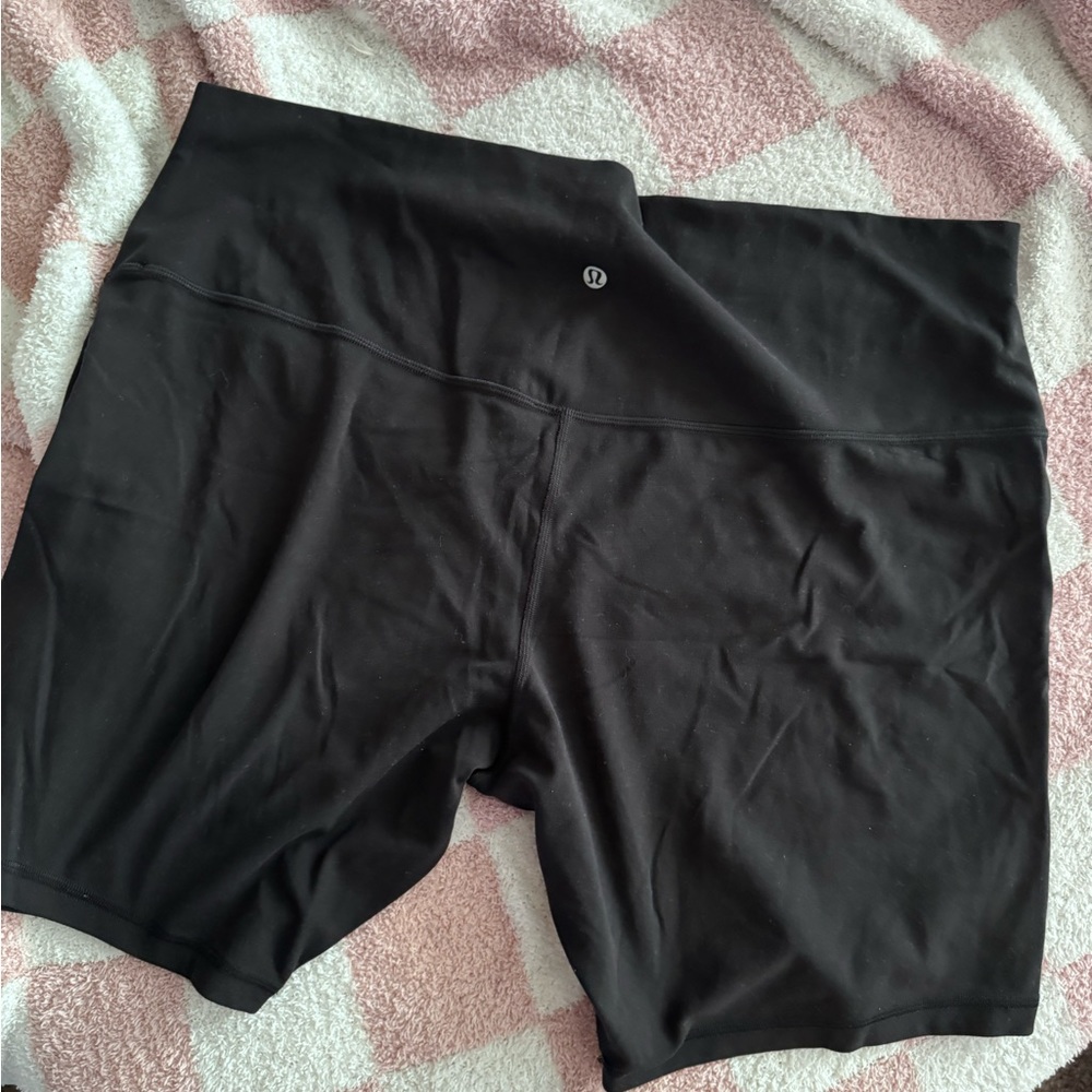 Size 20 lululemon align short 8” black